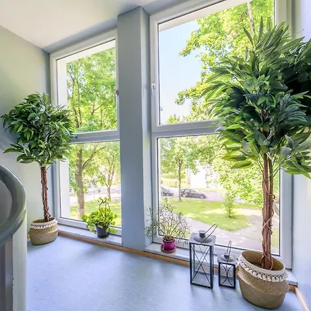 아파트 Eg Links-wunderschoene 70m Grosse 2-zimmer City Naehe Salzburg