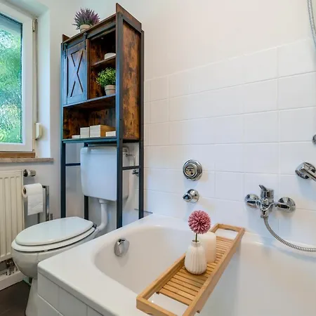 Eg Links-wunderschoene 70m Grosse 2-zimmer City Naehe Salzburg Freilassing