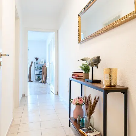 Eg Links-wunderschoene 70m Grosse 2-zimmer City Naehe Salzburg Apartment Freilassing